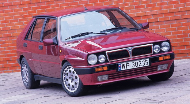 Lancia Delta HF Integrale - gigant końca lat 80.