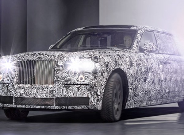 Rolls-Royce na aluminiowej platformie