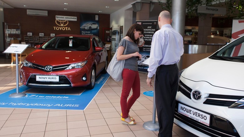 Wielki Test Salonów 2013 - Toyota najlepsza