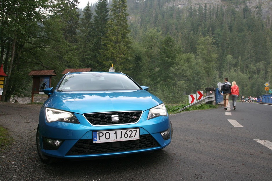 Mocne kombi na wakacje - test Seata Leona ST FR 2.0 TDI