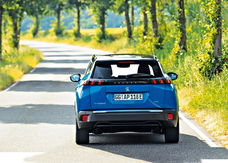 Peugeot e-2008