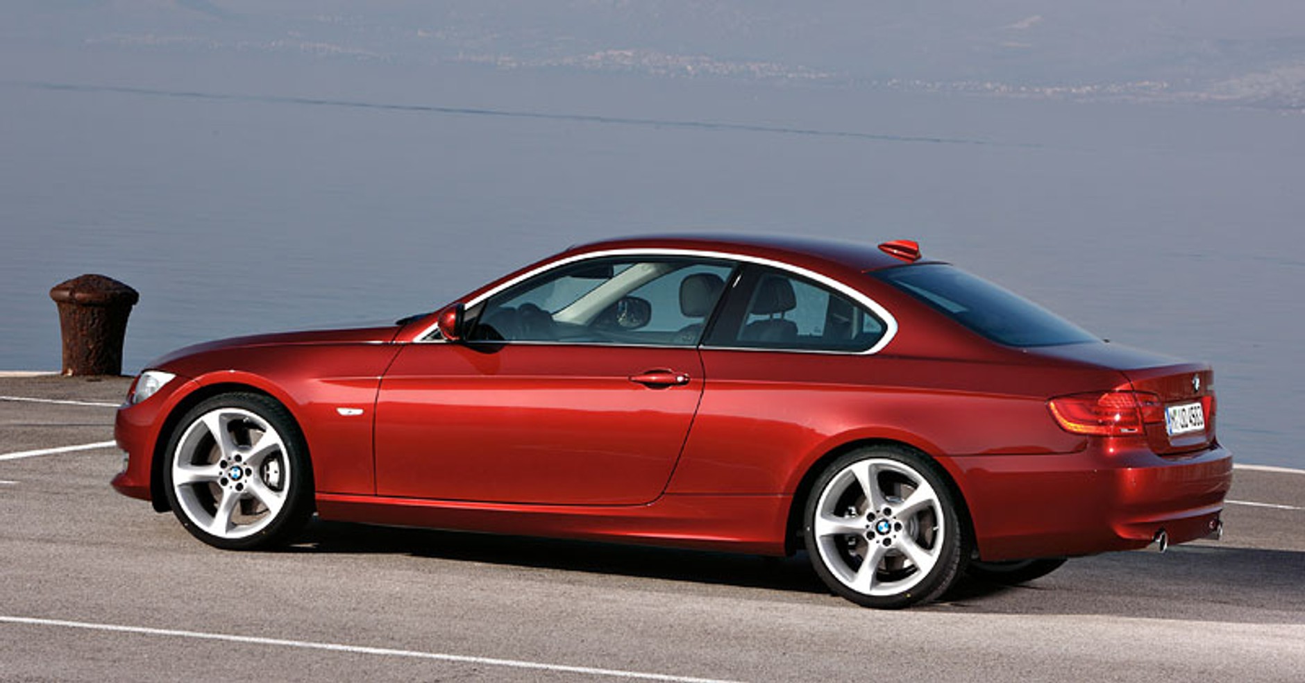 BMW: odnowiona Seria 3 w wersji coupe i cabrio
