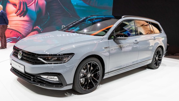 Volkswagen-Passat-Variant-2019-GIMS-Geneva-0G3A2909-1920x1280
