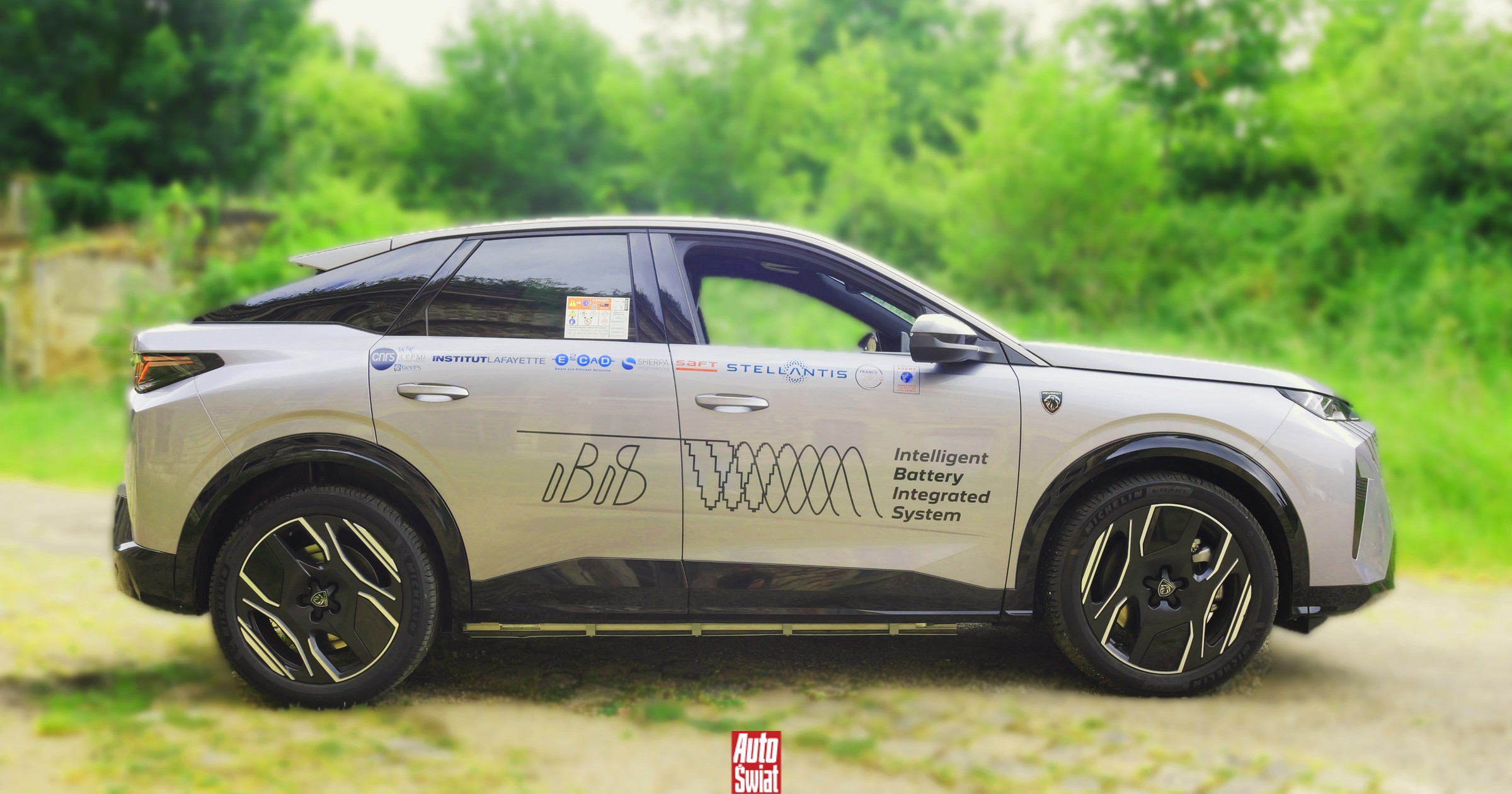 Przełom w świecie elektryków? Stellantis testuje system baterii IBIS