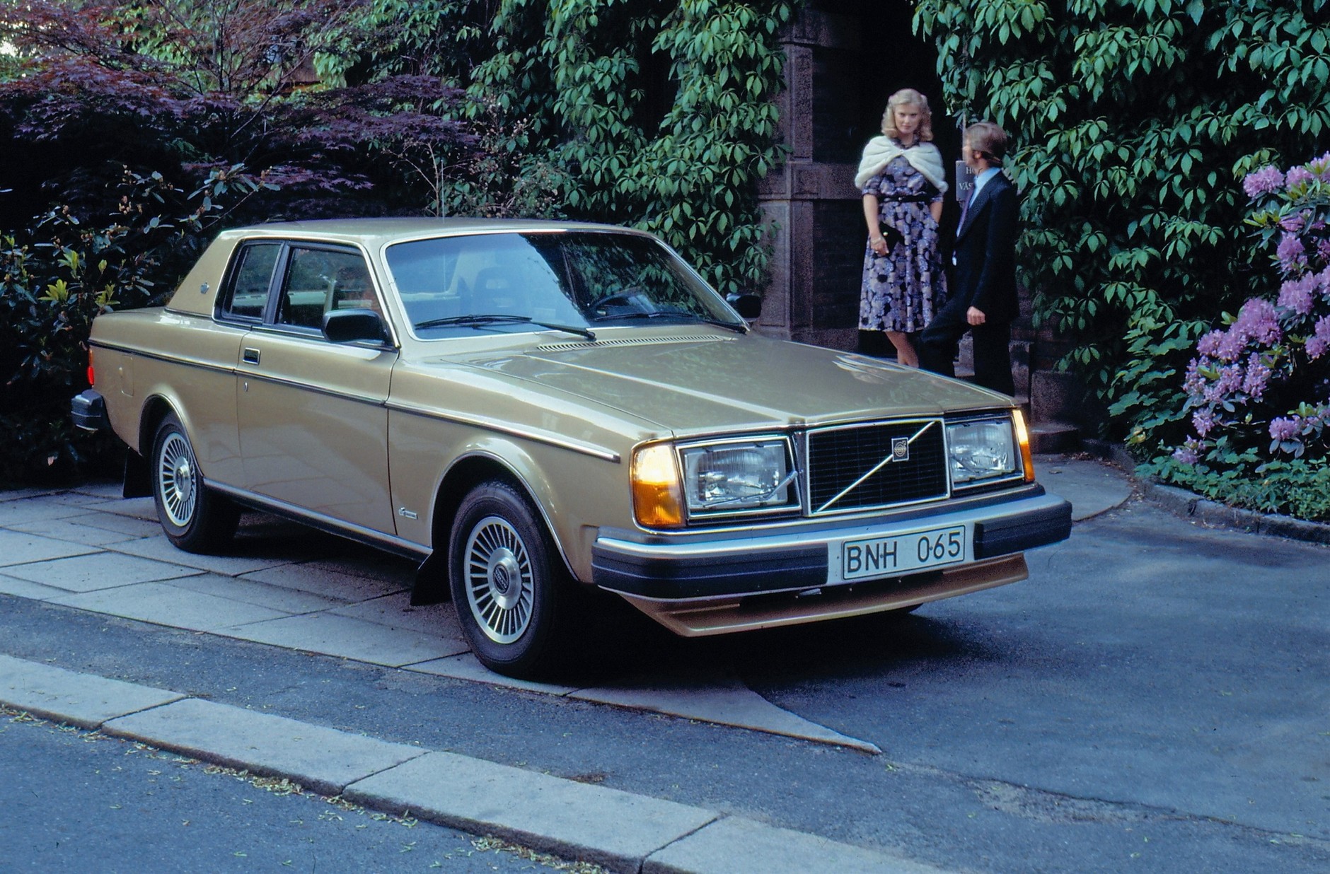 Volvo 262C (1977-1981): jedna z najbardziej oryginalnych wersji modelu