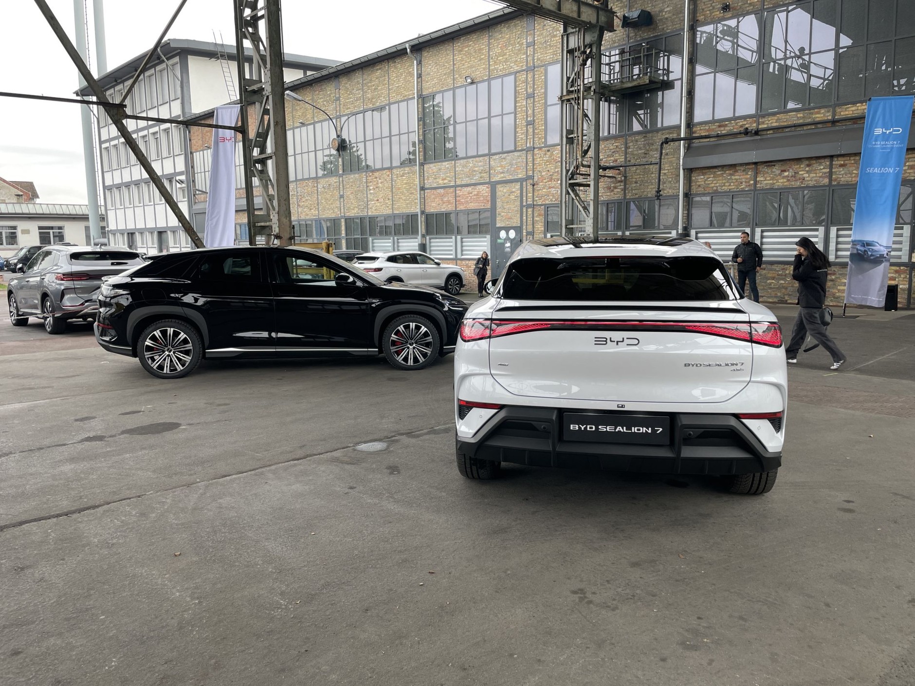 BYD Sealion 7