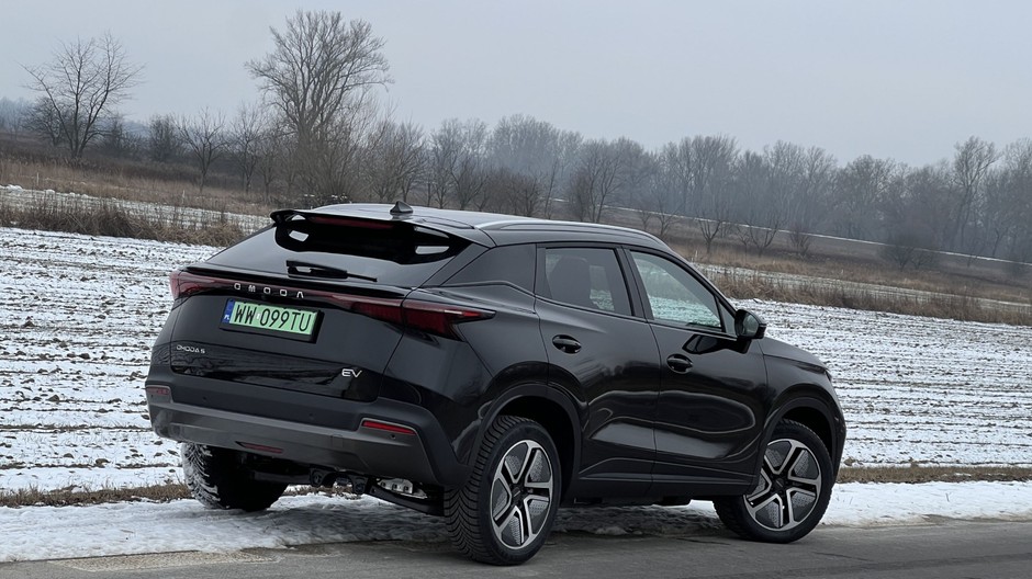 Omoda E5