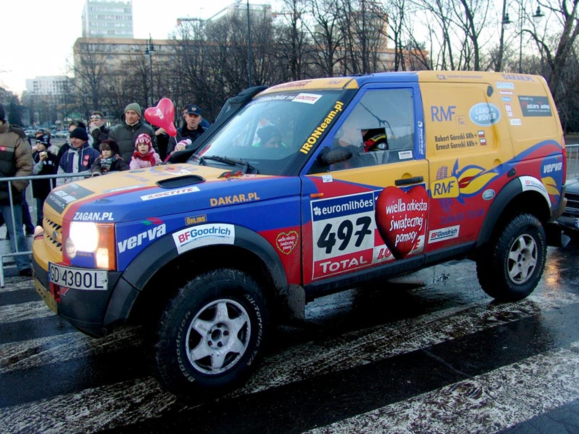 WOŚP 2008: wielki finał pod Pałacem Kultury (foto)