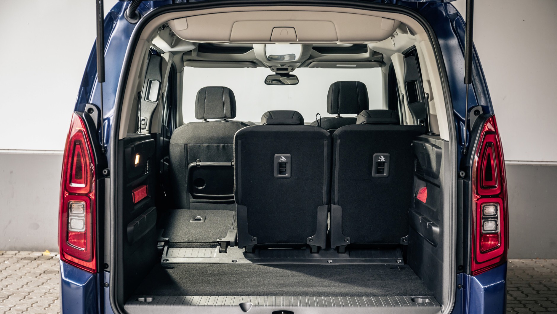 Opel Combo Life 1.5D - bagażnik