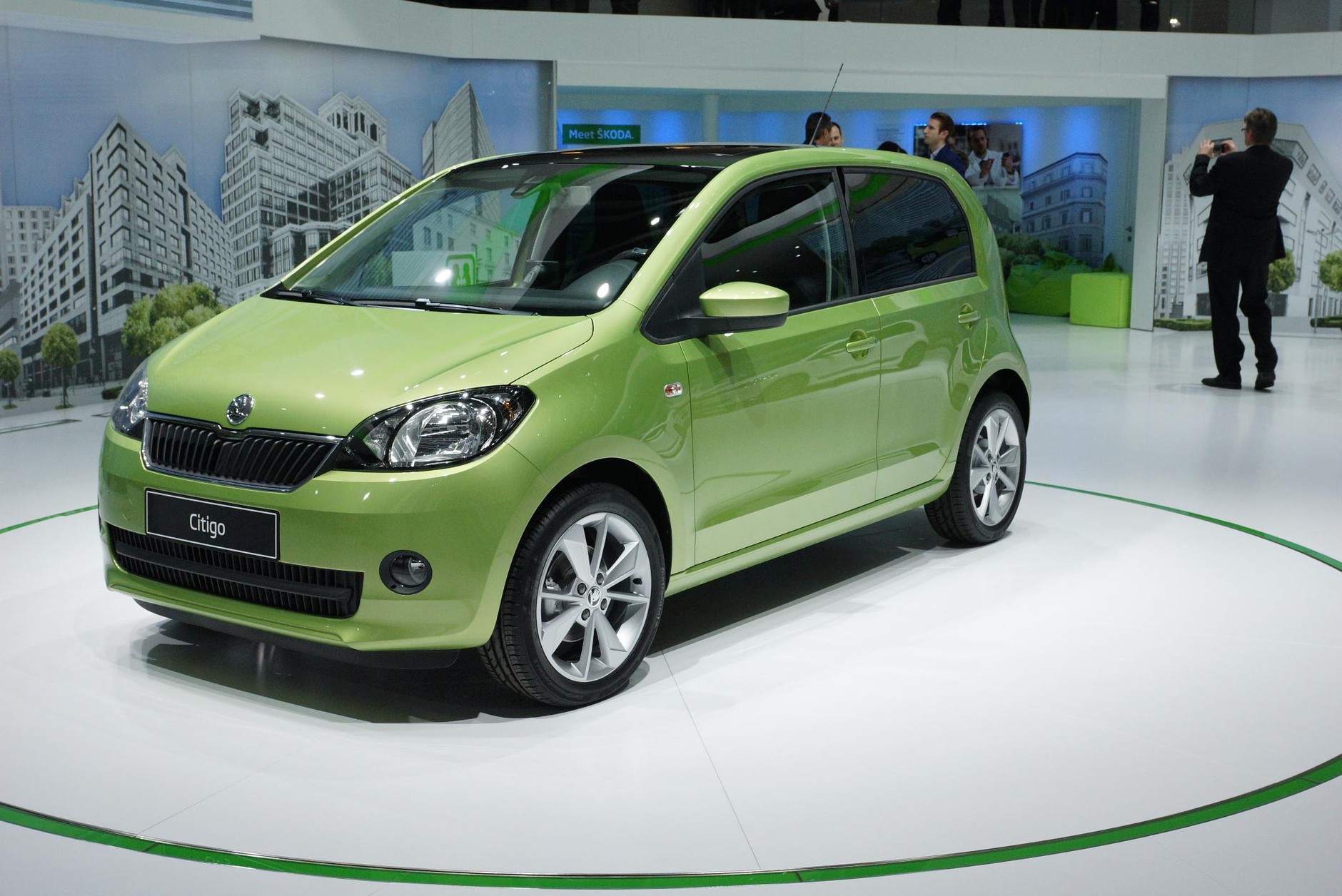 Skoda Citigo 5d w rytmie techno
