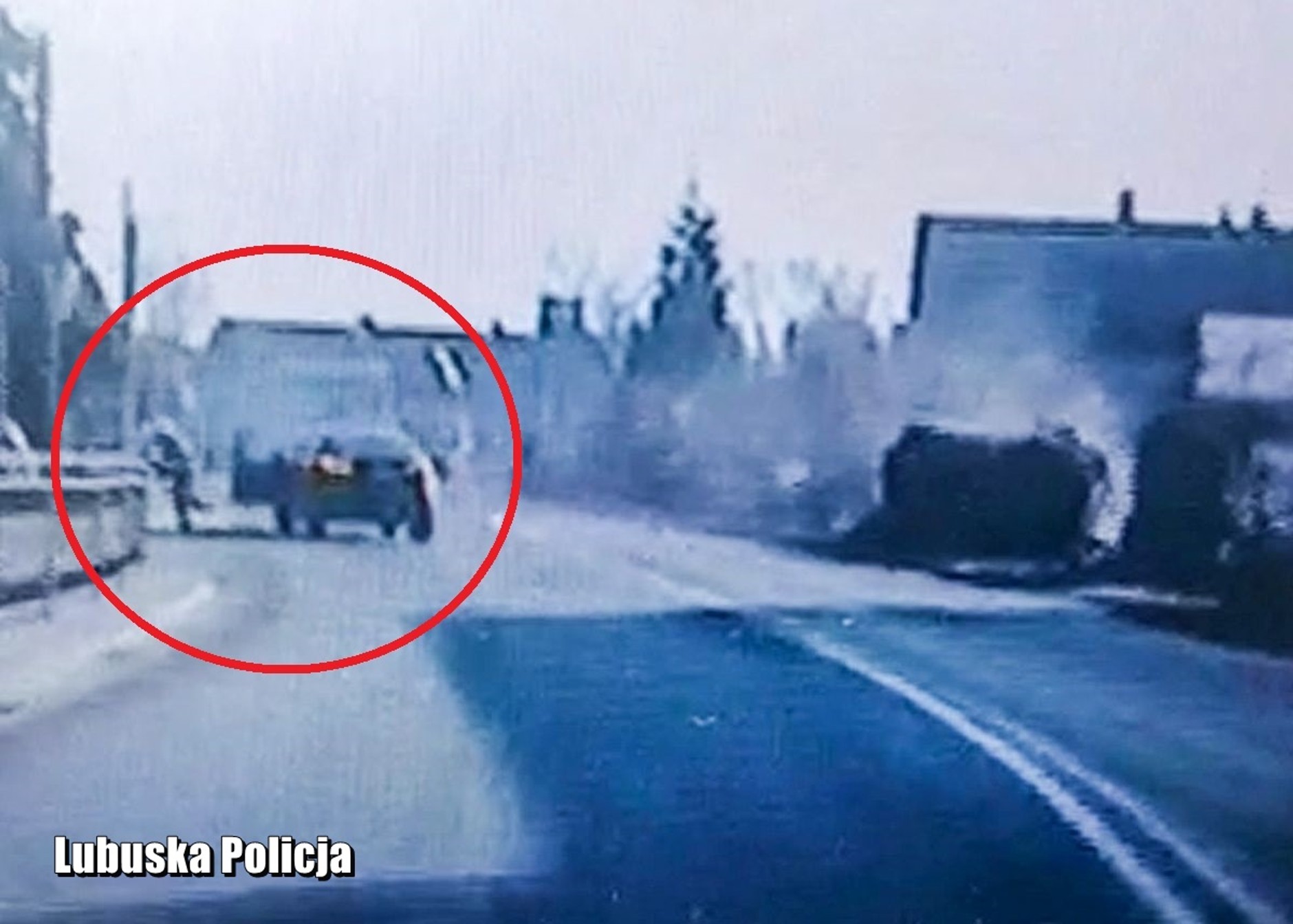 Uciekał przed policją kradzionym w Niemczech BMW