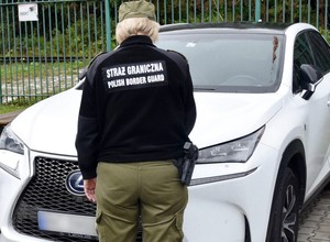 Dwa skradzione samochody zatrzymane na granicy z Ukrainą