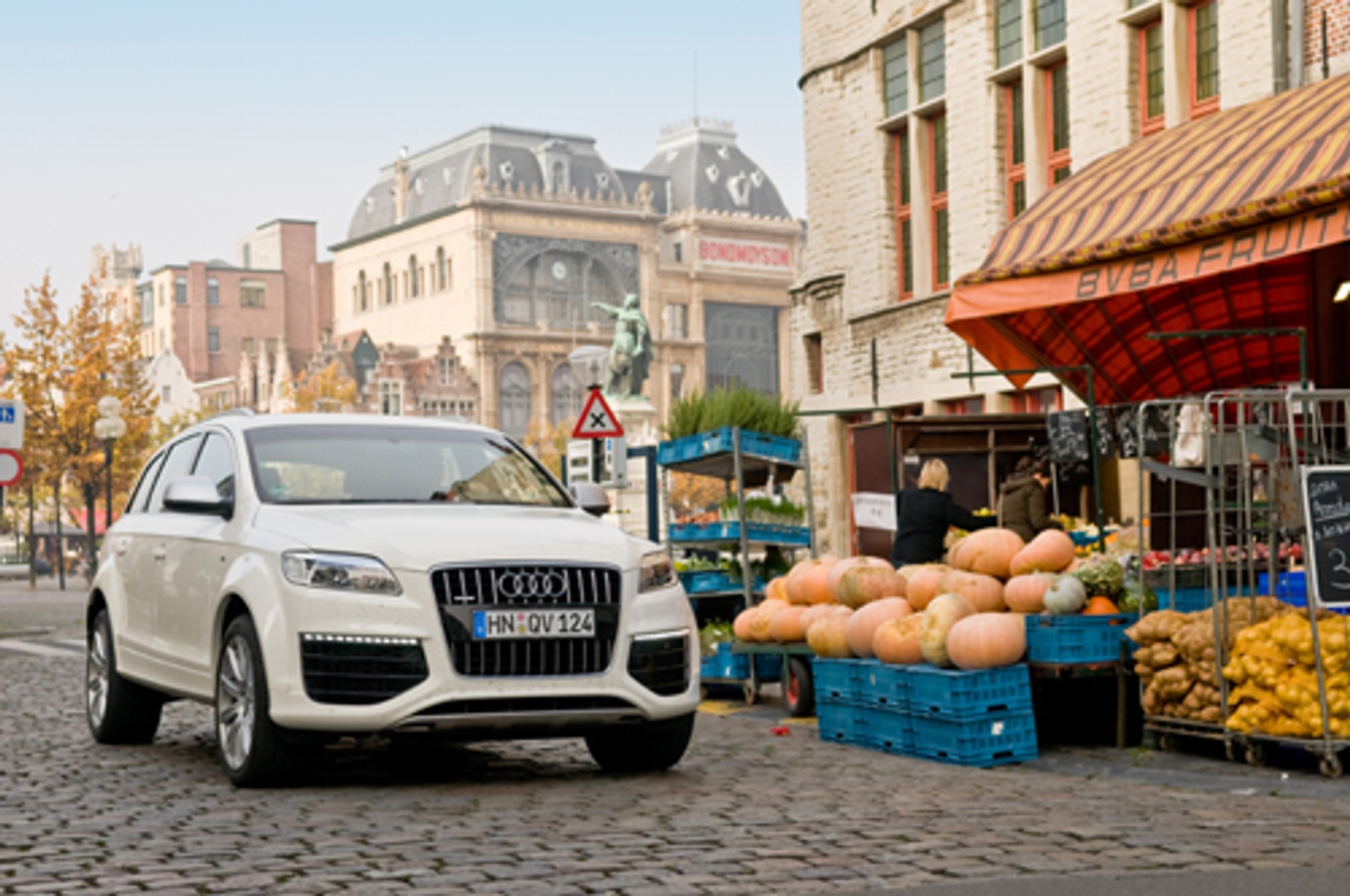 Audi Q7 V12 TDI - Diesel ma powody do dumy