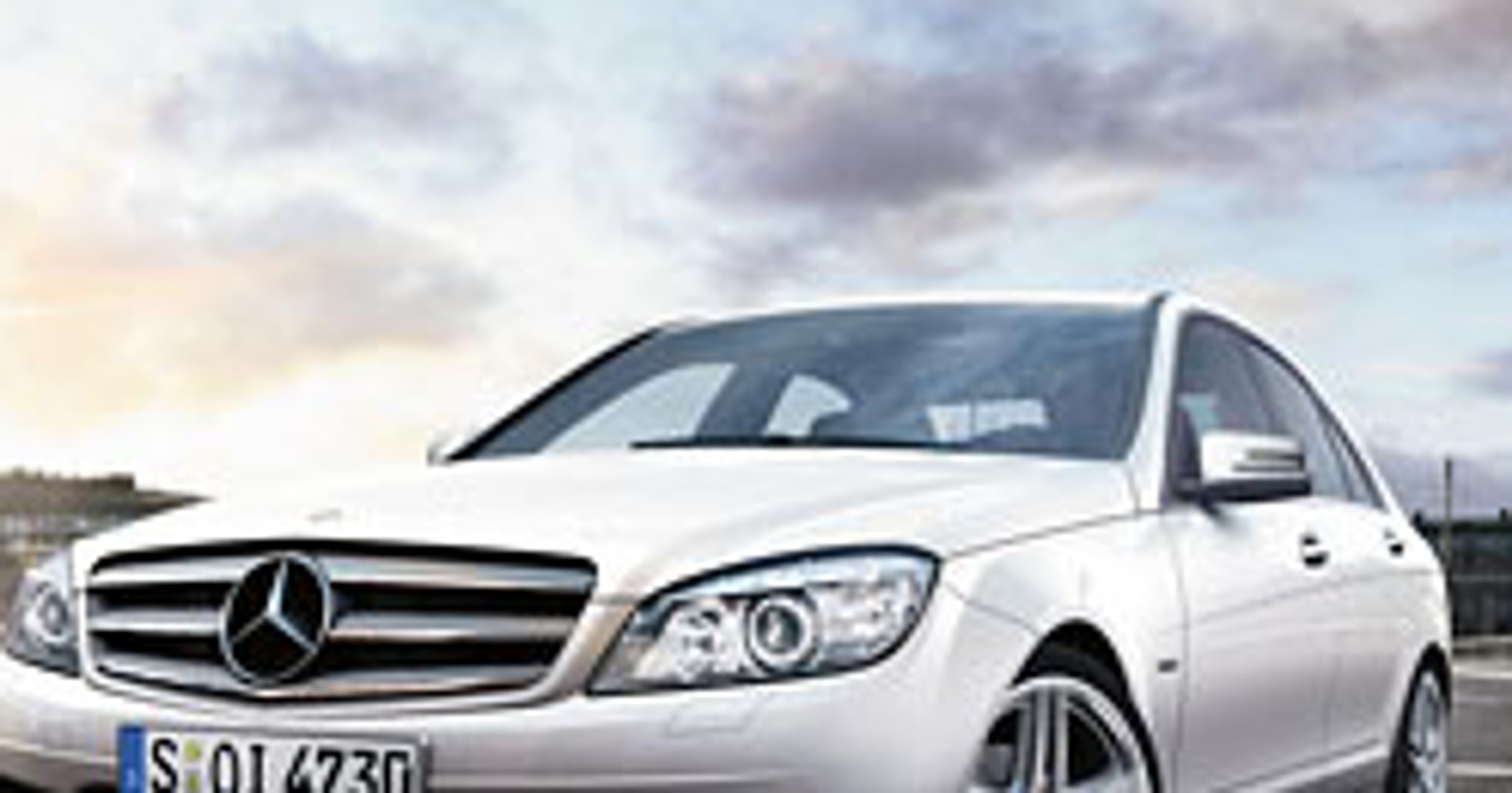 Mercedes-Benz C-Klasa 2010: pierwsze zdjęcia przed planowanym terminem