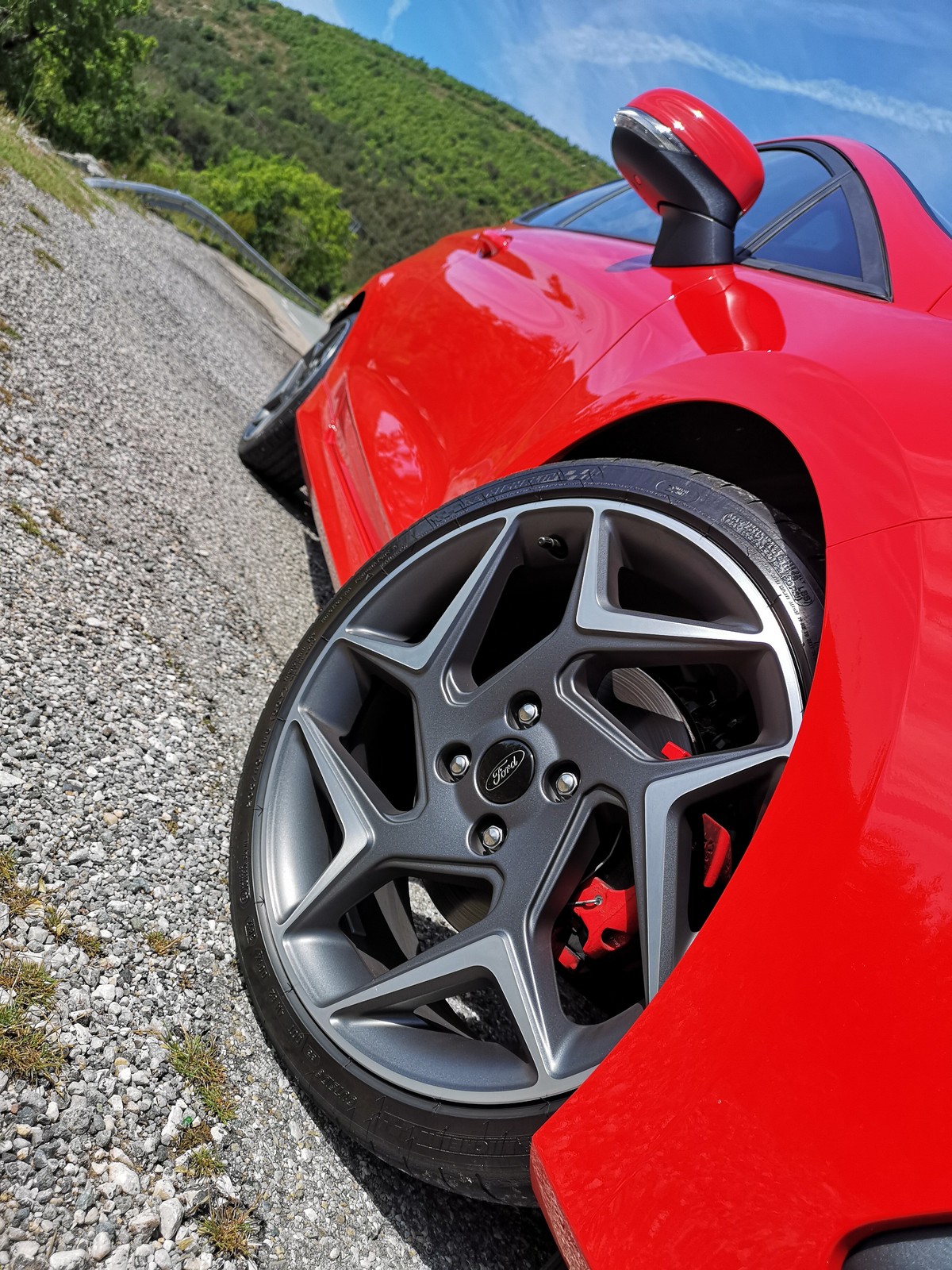 Ford Fiesta ST - opony od jednego dostawcy: Michelin (Pilot Super Sport)