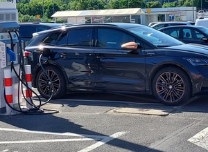 Nie jesteśmy gotowi na auta elektryczne. Polska na ostatnim miejscu w rankingu