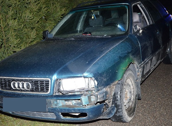Wyszedł na jezdnię z pobocza. Tragiczny wypadek w Kożanówce