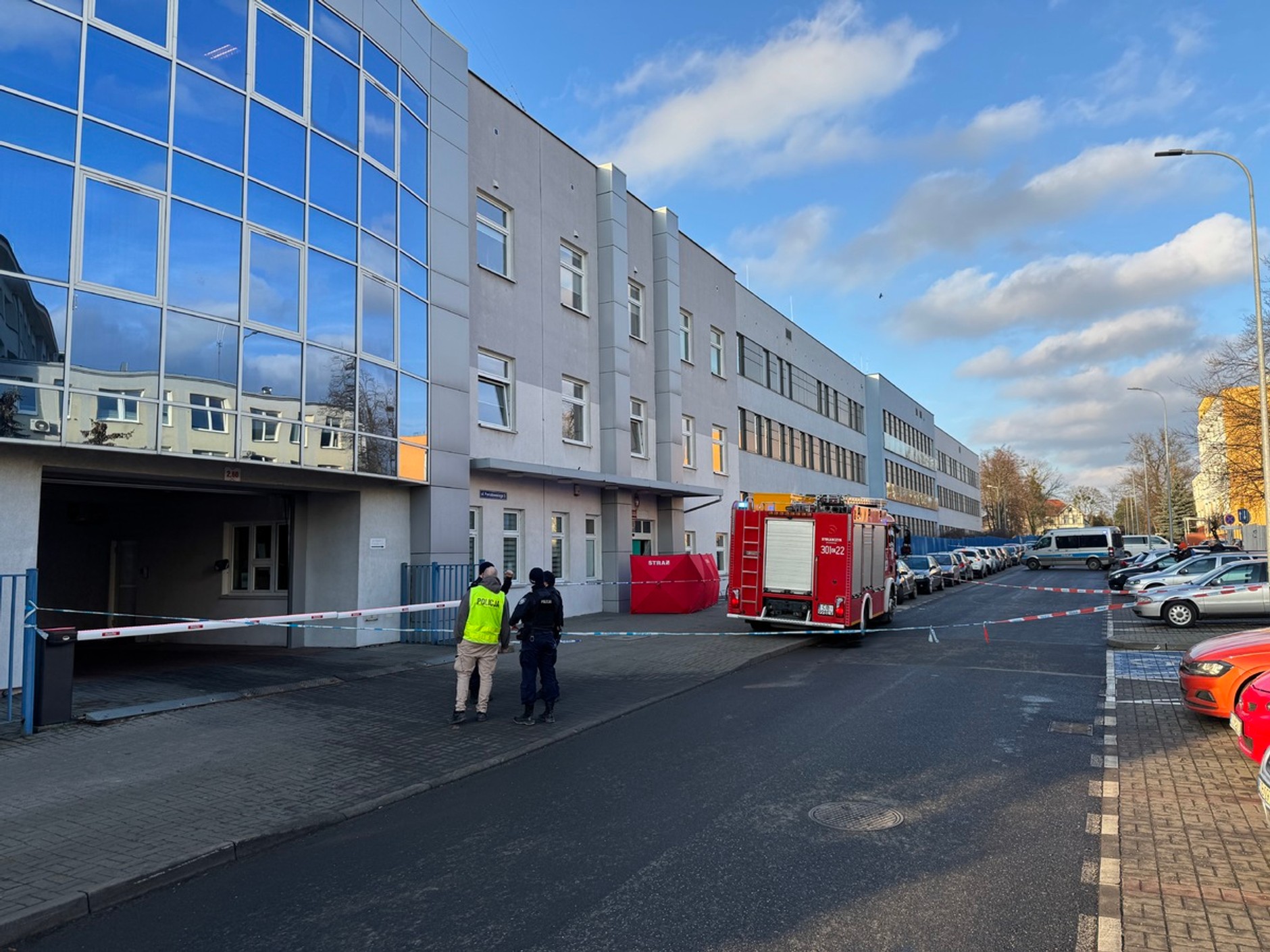 Wjechał do komisariatu policji w Bydgoszczy