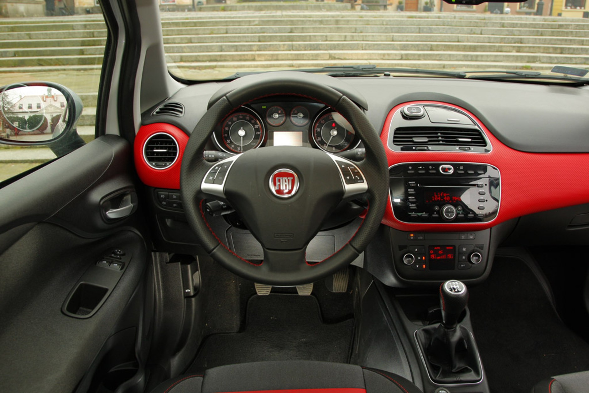 Fiat Punto Evo Multiair: rewolucyjny silnik dodał mu skrzydeł