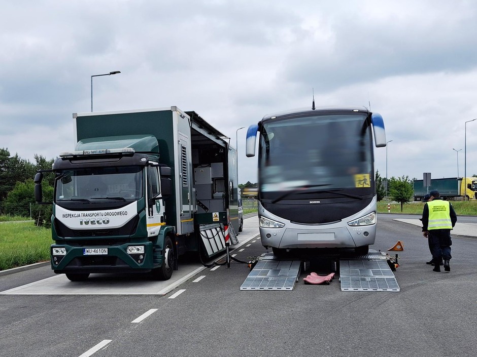 Kontrola autokarów