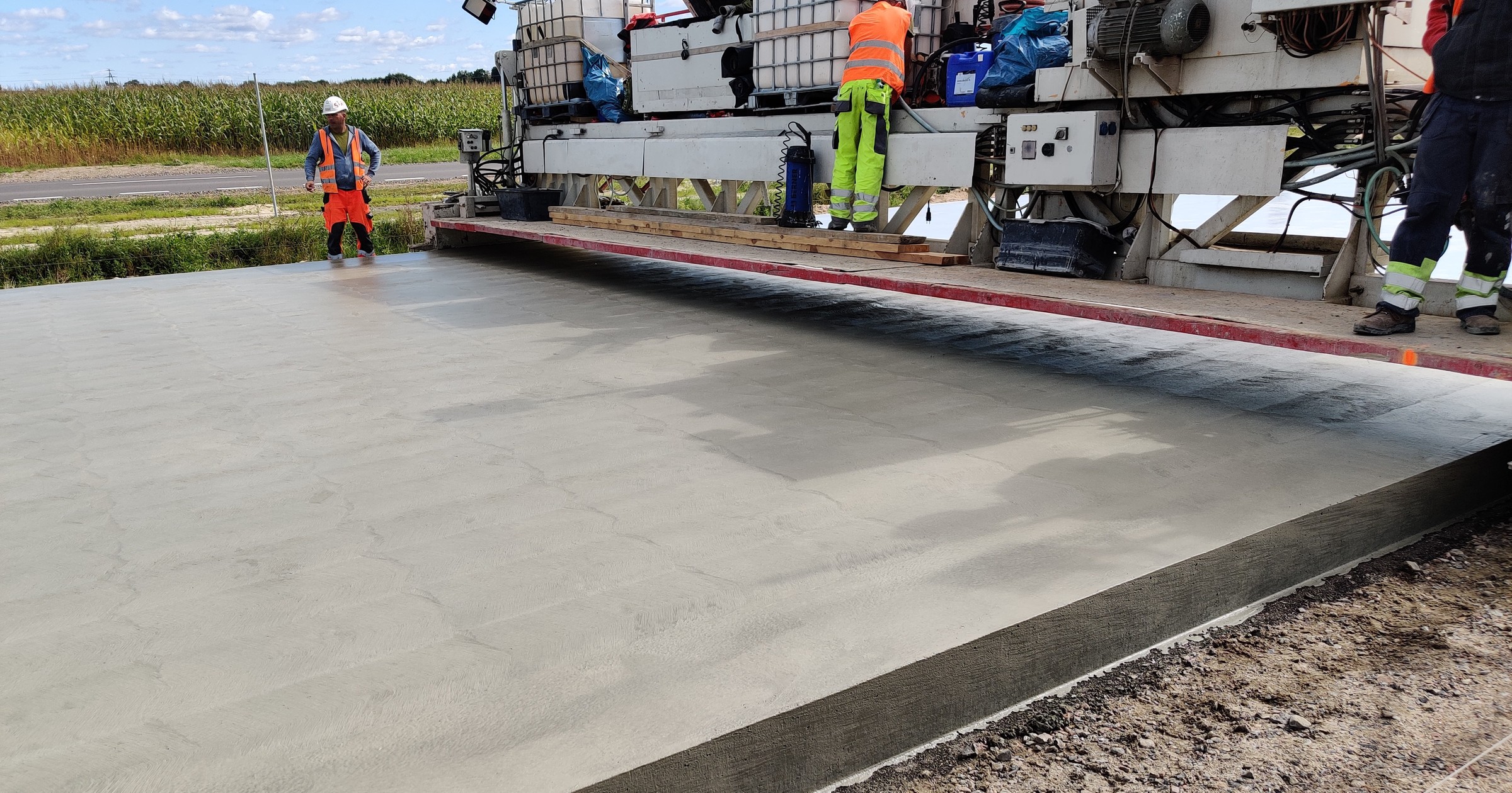 Nowa technologia budowy dróg betonowych