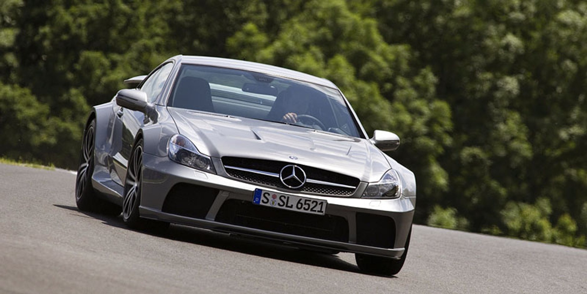 Mercedes: SL 65 AMG Black Series – luksusowe coupé (wideo)