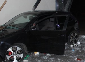 Pojechał Polo do sklepu zielarskiego i... wjechał do środka, a to był dopiero początek
