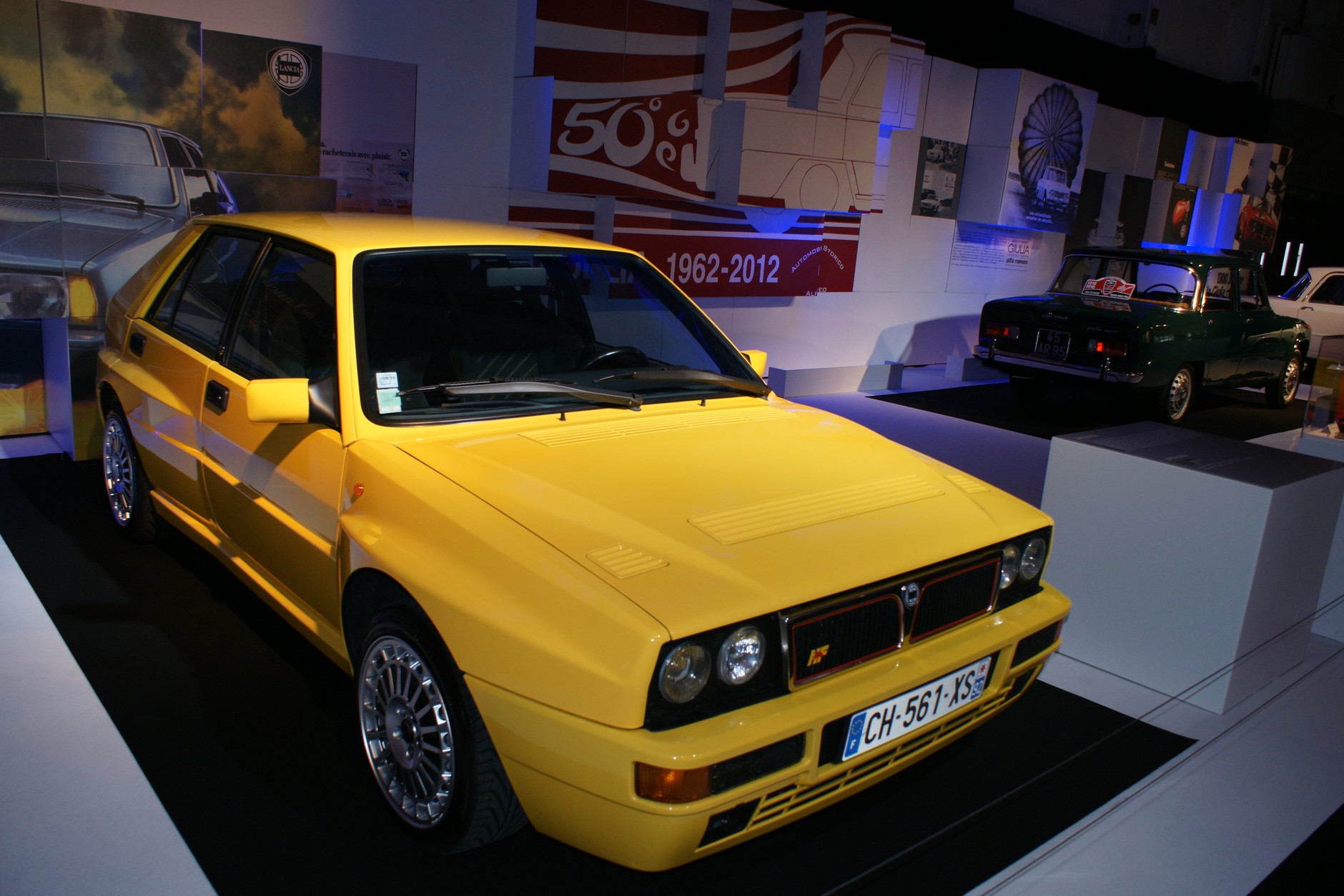 Klasyki i ich reklamy na salonie w Paryżu