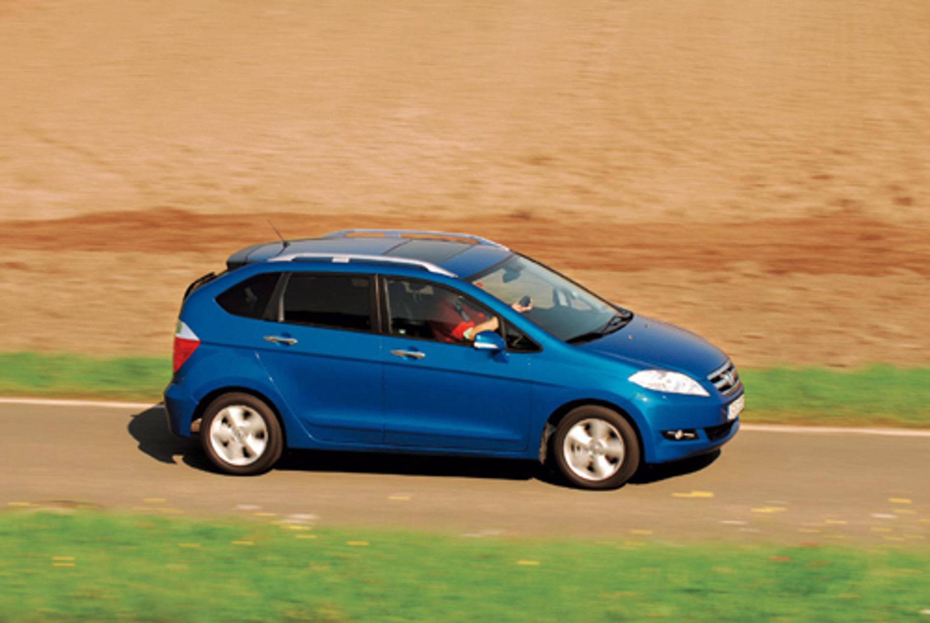 Kombi, SUV czy Van? Wybieramy najlepsze rodzinne auto