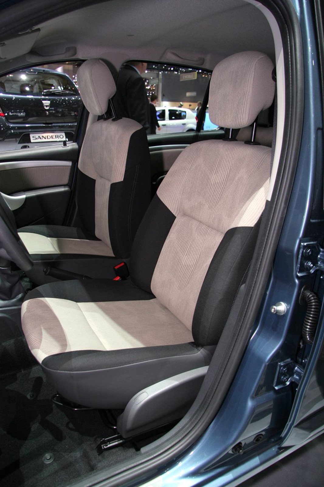 Genewa 2008: Dacia Sandero – pierwsze wrażenia