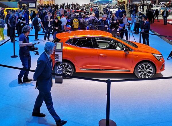 Salon w Genewie – Renault i Dacia