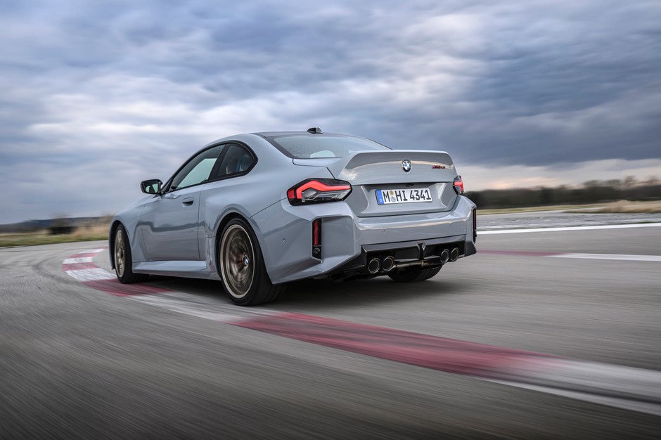 BMW M2 CS