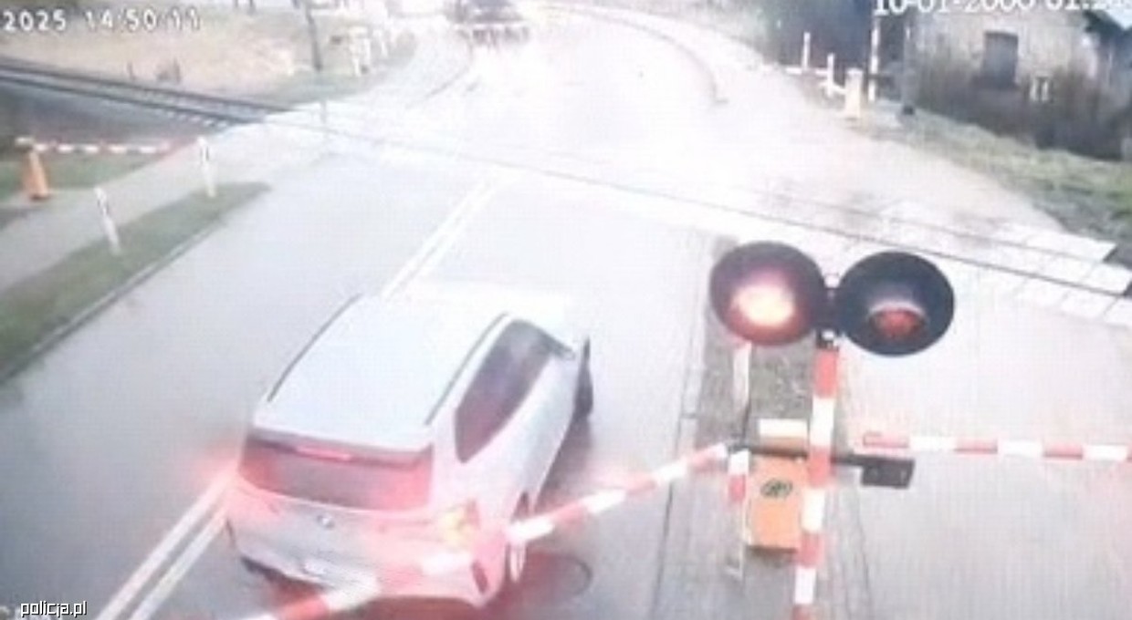 Popełniła błąd i chciała go naprawić. Do 2 tys. zł mandatu dorzucili kolejne 1,5 tys. zł