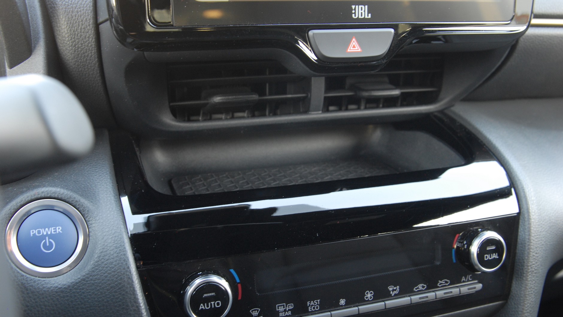 Toyota Yaris Cross Premiere Edition + JBL 2021