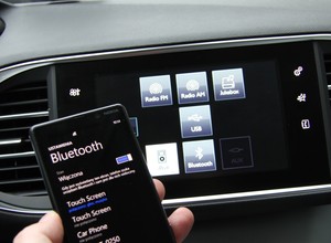 6 głośników w Peugeocie 308