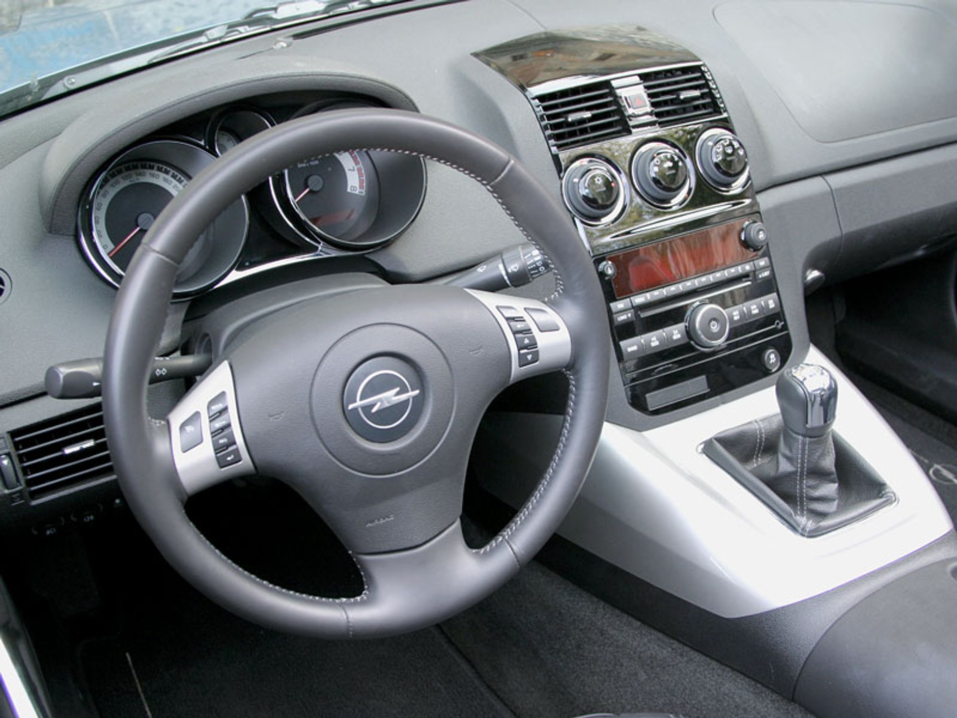 Opel GT: koniec małego roadstera! (fotogaleria)