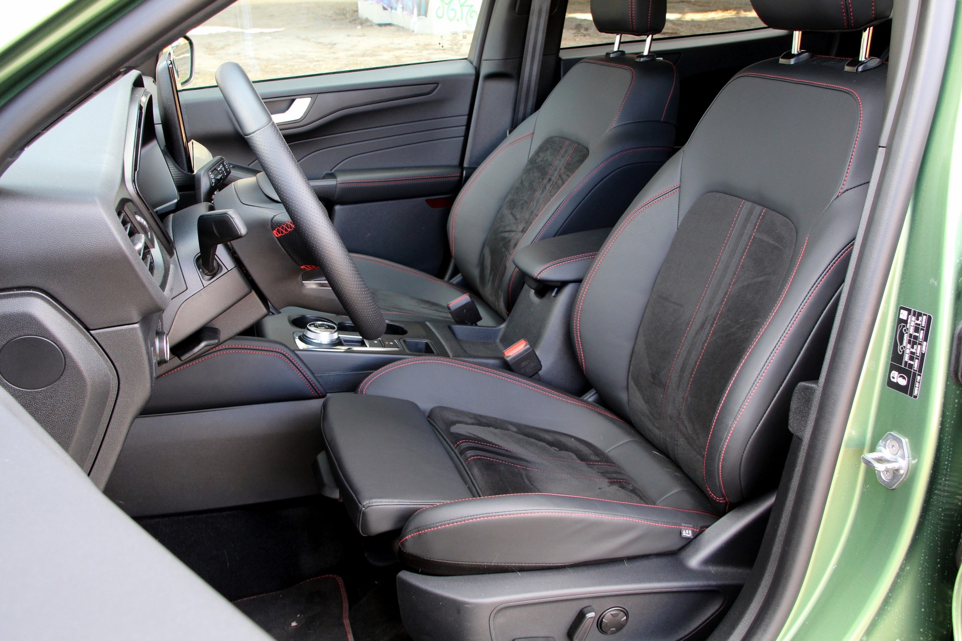 Ford Kuga 2.5 FHEV ST Line X