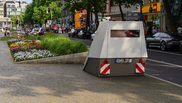 Rostock inwestuje w mobilne fotoradary. Zysk przewyższa koszty wynajmu