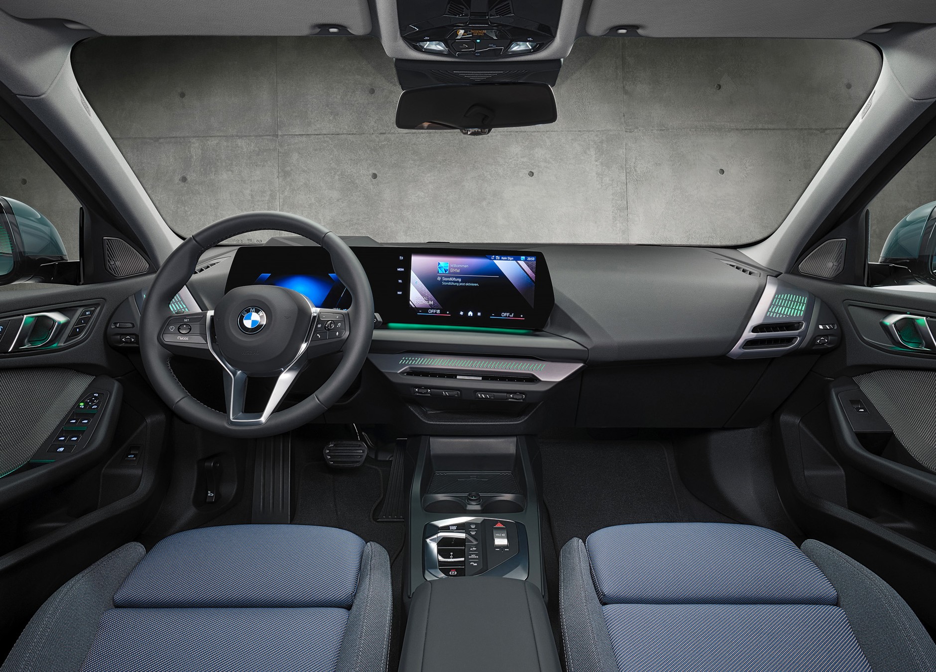 2024 BMW Serii 1