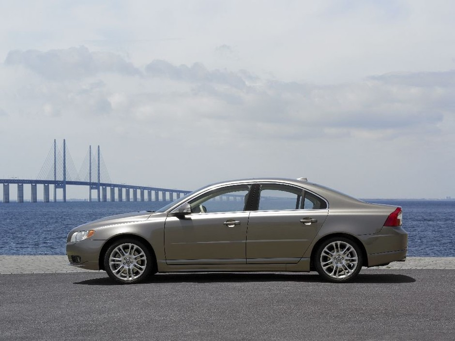 Volvo S80