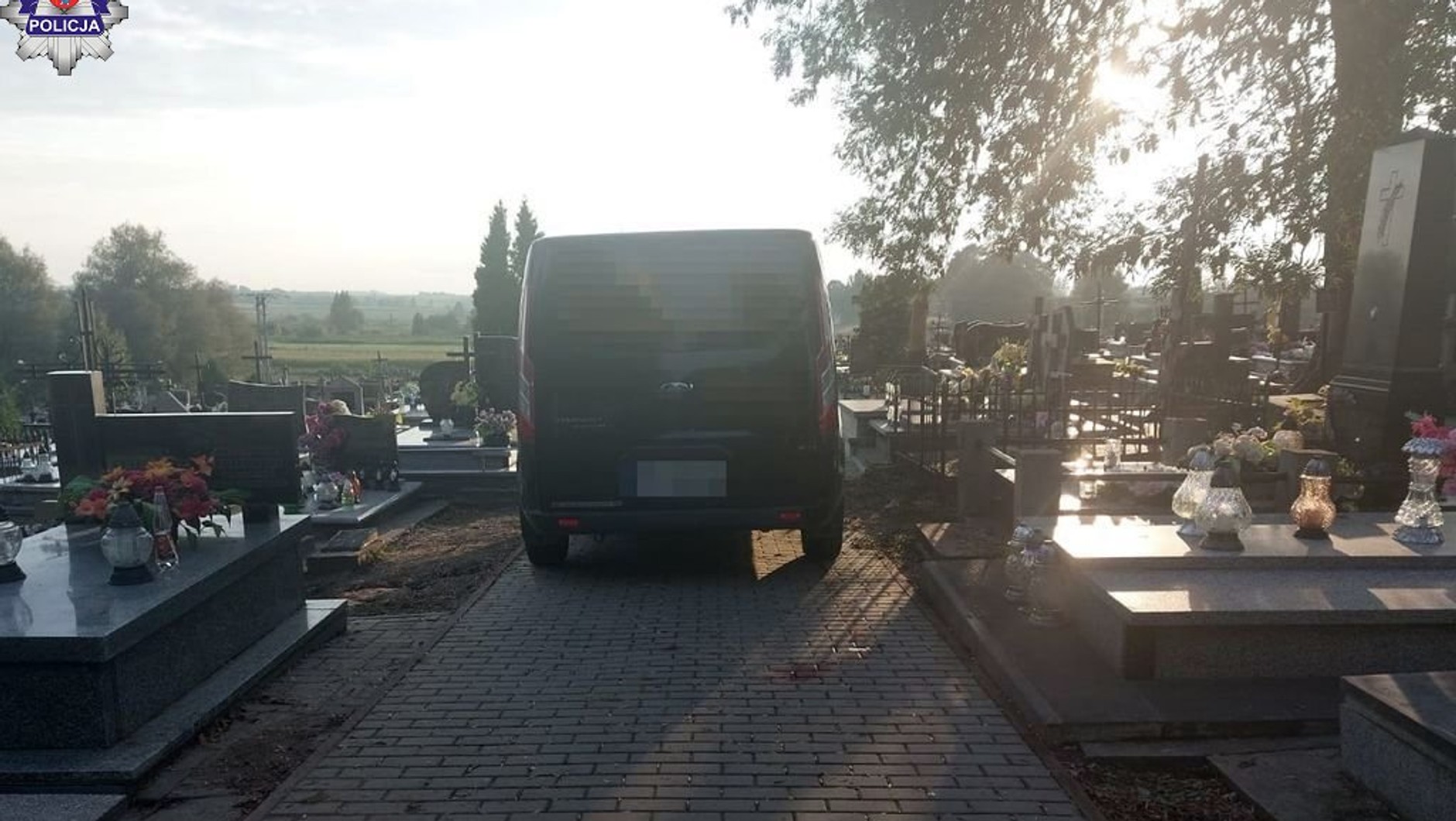 Poszkodowana została przetransportowana do szpitala śmigłowcem LPR