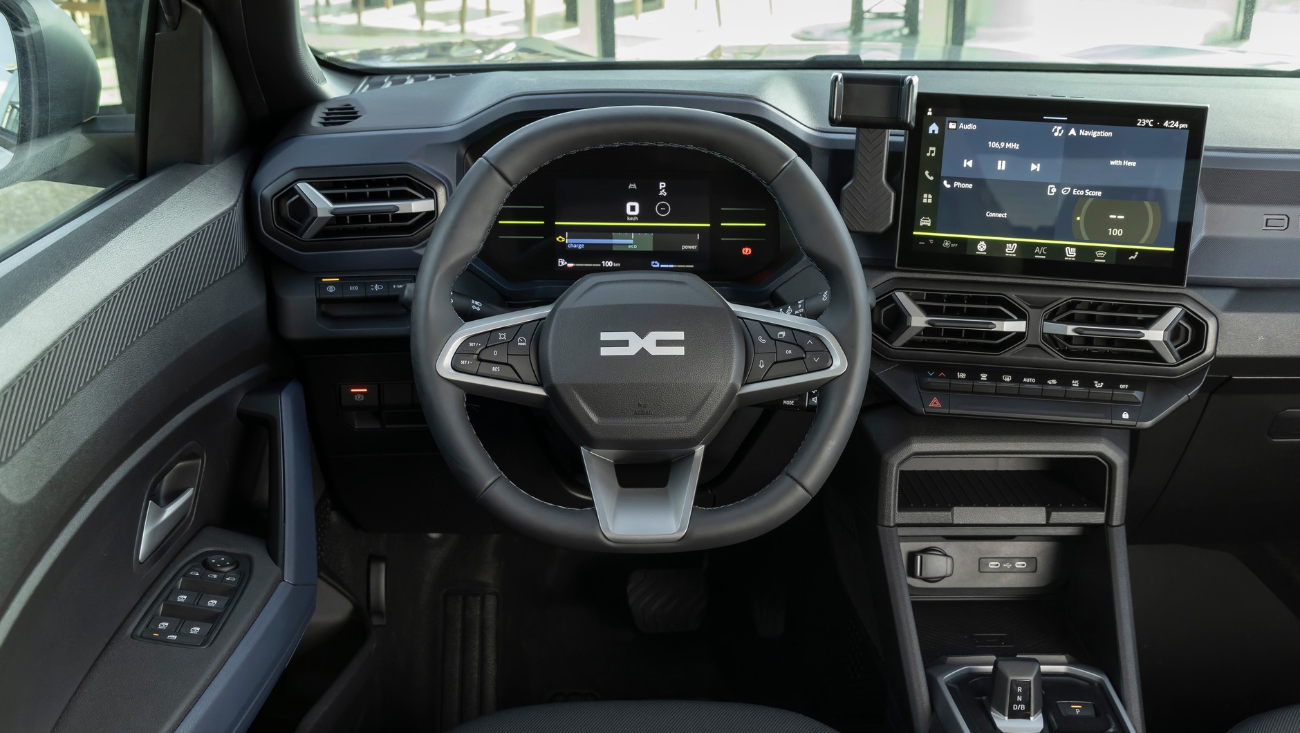 Kabina topowej Dacii Duster