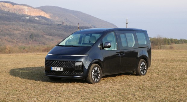 Hyundai Staria: zanim zakochasz się na zabój, te cztery rzeczy musisz o nim wiedzieć