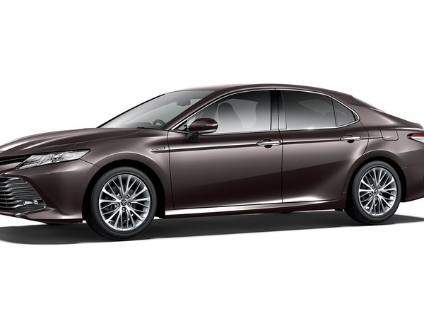 Toyota Camry wraca do Europy