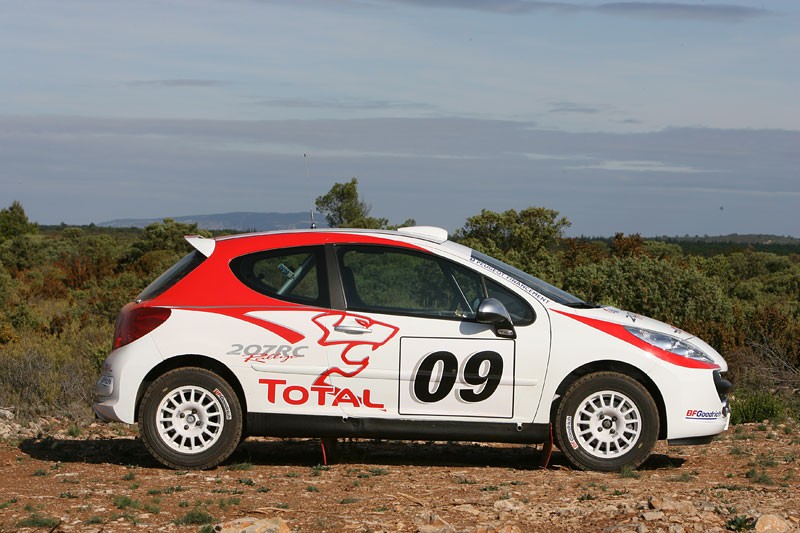 Podwójny debiut: Peugeot 207 RC Rallye i Nicolas Vouilloz w Polsce
