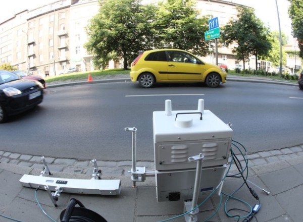 Które pojazdy "kopcą" najmocniej? Kraków to sprawdził