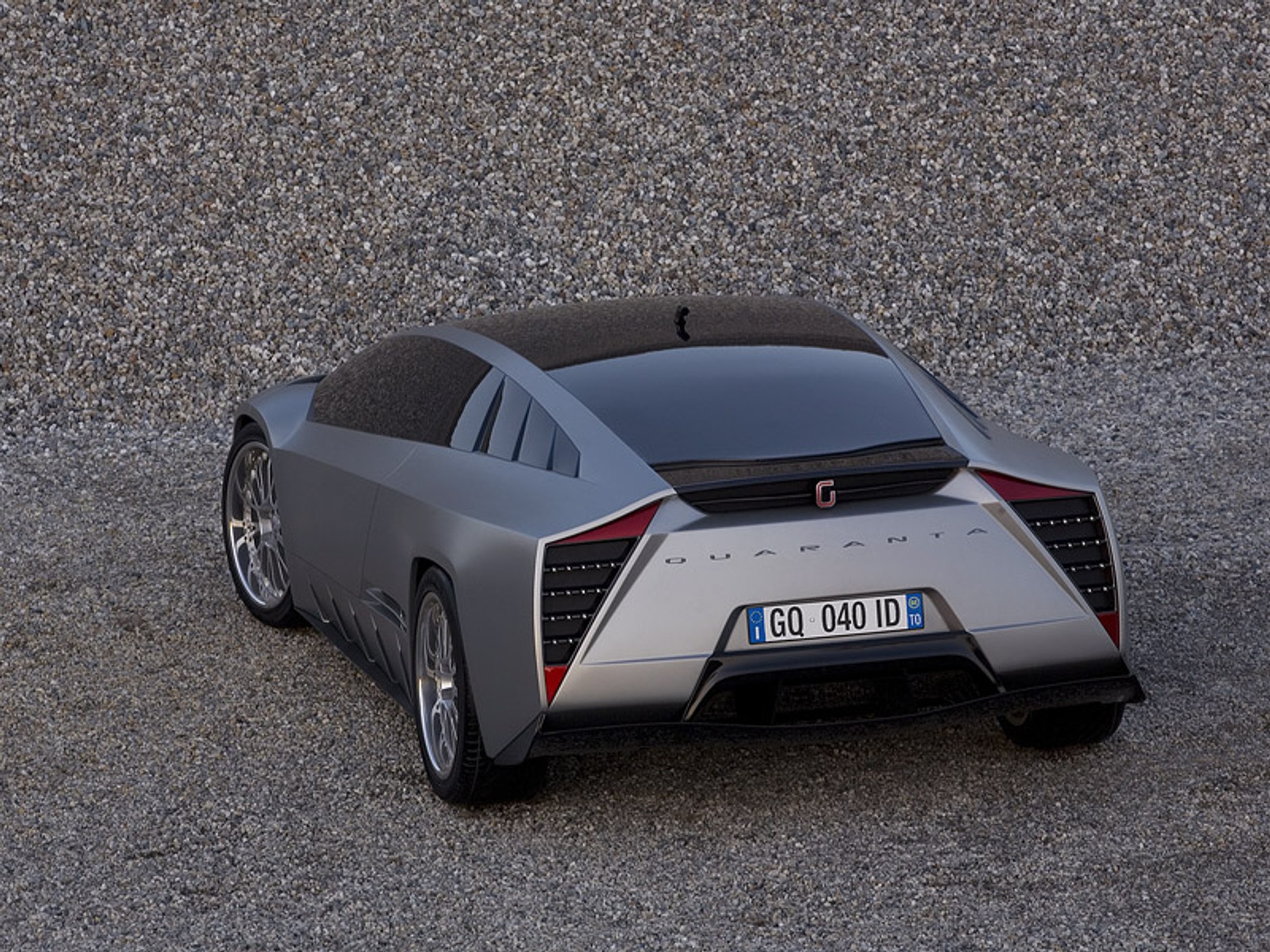 Genewa 2008: Italdesign Quaranta – oficjalne informacje i nowe zdjęcia