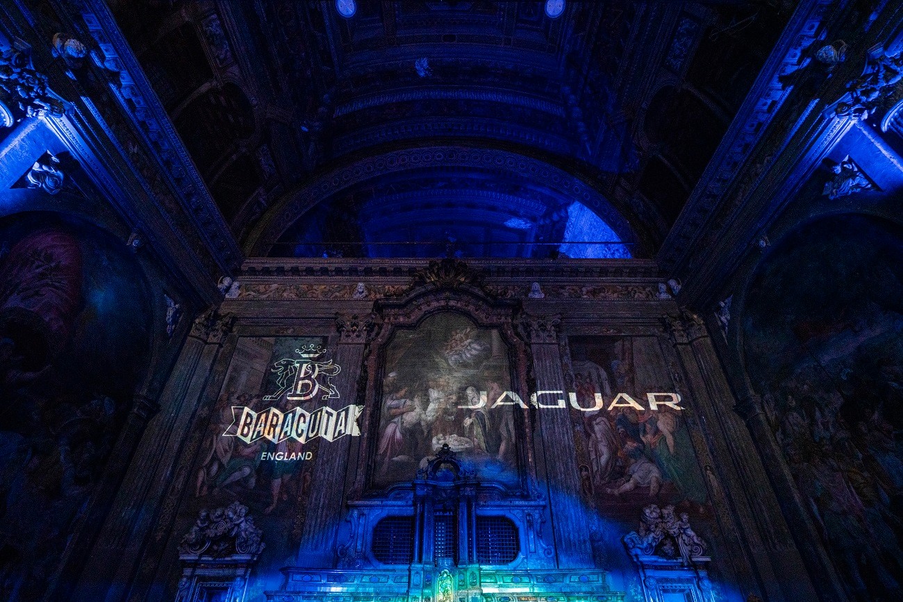 Dwie brytyjskie marki spotkały się we włoskim kościele