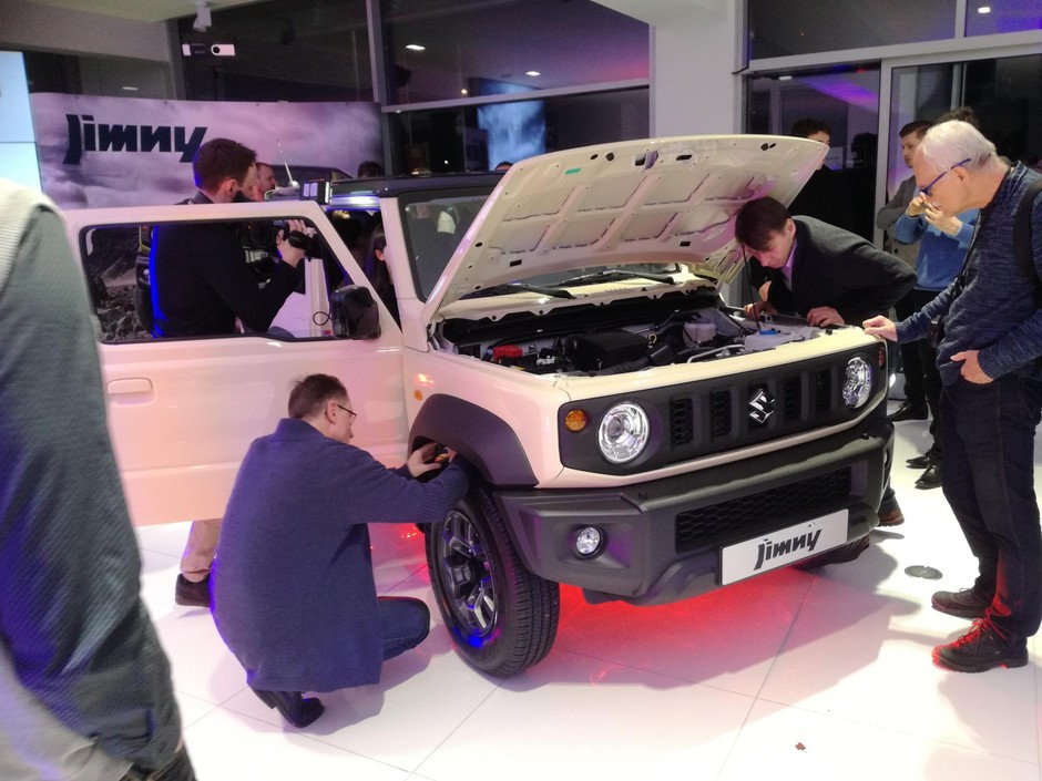 Pokaz Suzuki Jimny