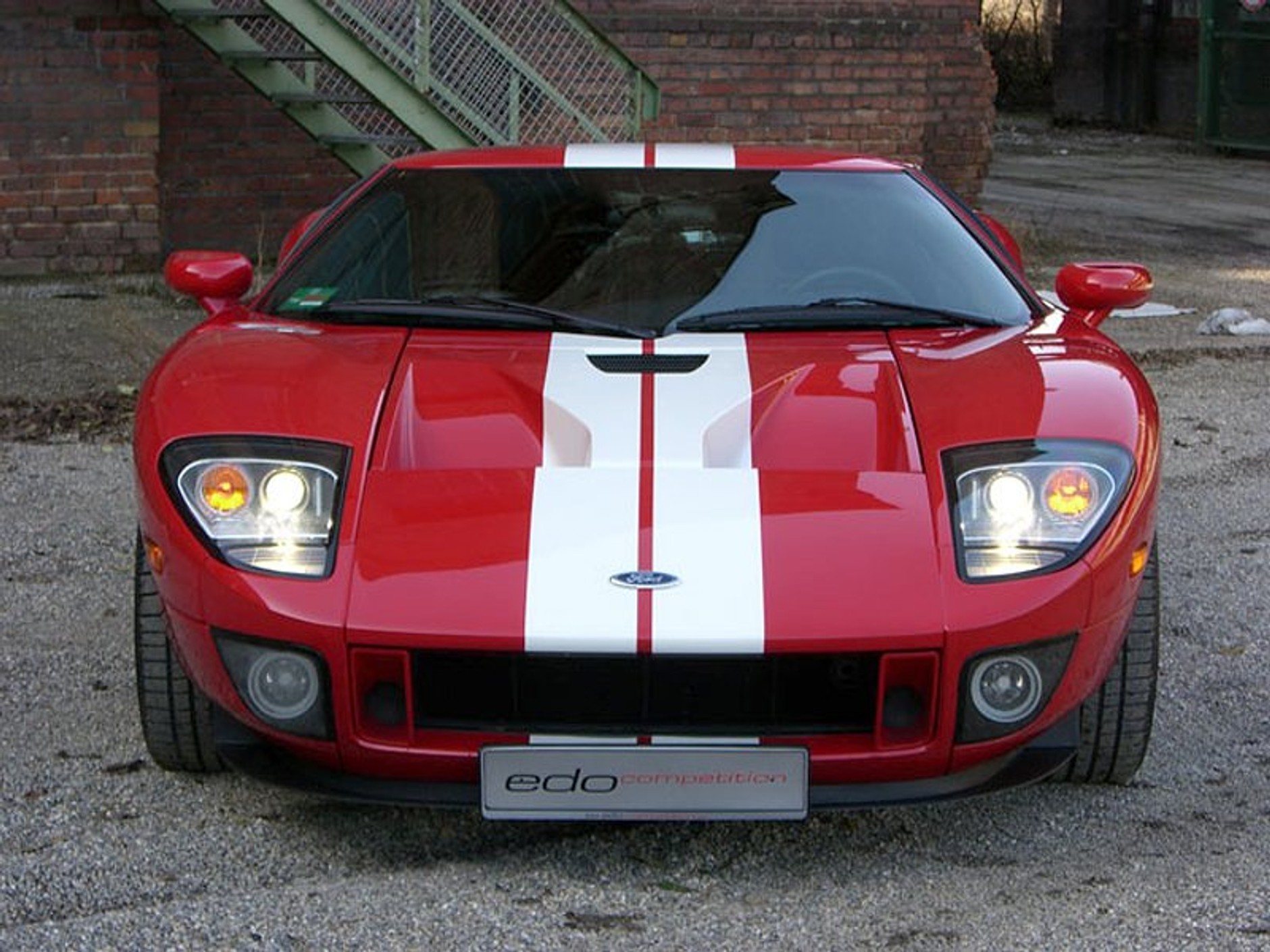 Kuracja tuningowa Edo Competition dla Forda GT